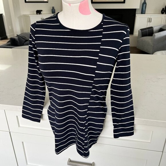 Vince Camuto Casual 3/4 Sleeve Scoop Neck Striped Top Navy + White Sz XXS - Picture 1 of 9